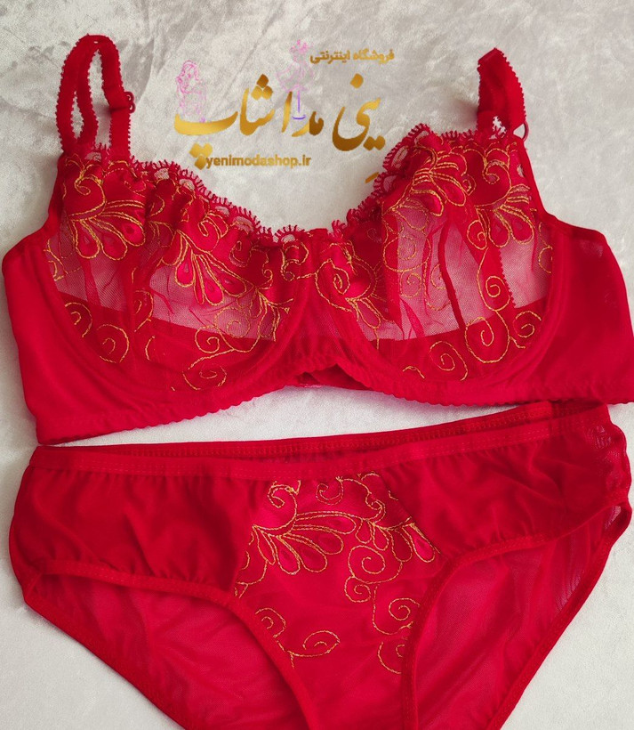 لباس زیر زنانه قرمز جذاب