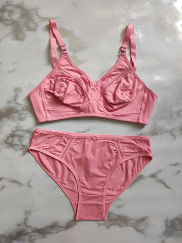 ست سوتین و شورت نخی ترک بدون فنر