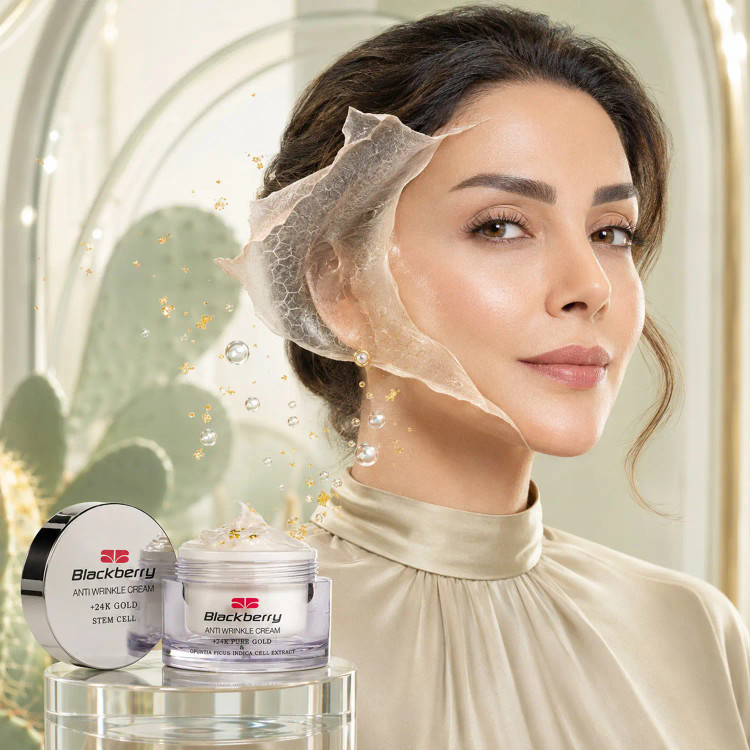کرم فوق آبرسان و جوانساز بلک بری حاوی سلول بنیادی و طلای 24 عیار حجم 50 میلی لیتر